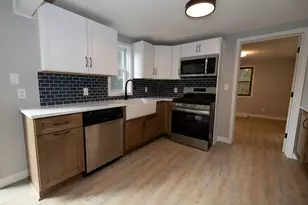 7393 N Sprinkle Rd, Kalamazoo, MI 49004 - Photo 8