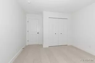 1060 N Washington St, Lowell, MI 49331 - Photo 12