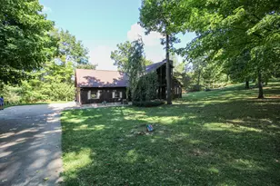 29050 Wilderness Dr, Sturgis, MI 49091 - Photo 4