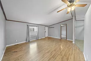 301 Ohio River Dr, Adrian, MI 49221 - Photo 4