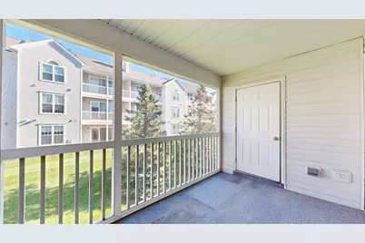 2678 S Knightsbridge Circle, Ann Arbor, MI 48105 - Photo 8