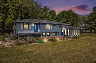 5869 River Rd, Sodus, MI 49126 - Photo 2