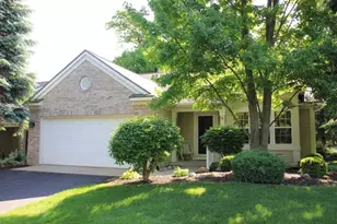 3877 Old Elm Dr SE, Kentwood, MI 49512 - Photo 2