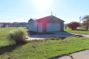 71285 5 Points Rd, Edwardsburg, MI 49112 - Photo 1