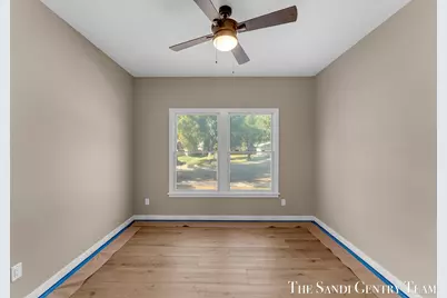 1034 Arlington Avenue, Grand Haven, MI 49417 - Photo 12