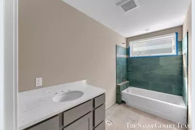 1034 Arlington Avenue, Grand Haven, MI 49417 - Photo 22