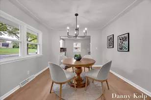 250 Mayfield Ave NE, Grand Rapids, MI 49503 - Photo 12