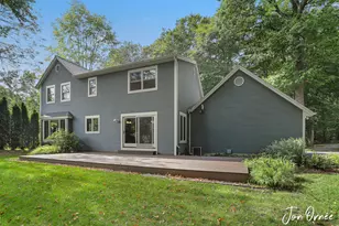 341 N Lakeshore Dr, Holland, MI 49424 - Photo 52