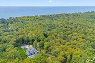 341 N Lakeshore Dr, Holland, MI 49424 - Photo 70