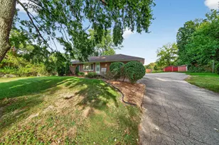 2314 Hand Rd, Niles, MI 49120 - Photo 2