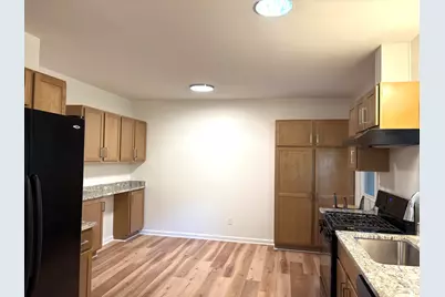 3014 Edgewater Drive, Waterford, MI 48328 - Photo 8