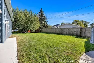 514 N 5th Street, Grand Haven, MI 49417 - Photo 50