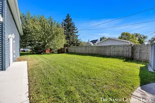 514 N 5th St, Grand Haven, MI 49417 - Photo 50