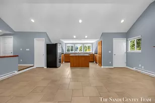 514 N 5th St, Grand Haven, MI 49417 - Photo 26