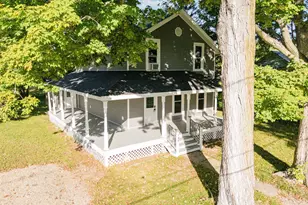 145 Kingsbury St, Athens, MI 49011 - Photo 4