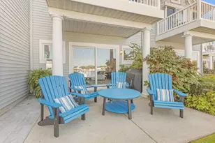 943 W Savidge St, Spring Lake, MI 49456 - Photo 10