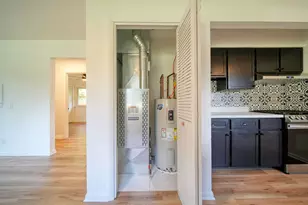 392 Richard St, Spring Arbor, MI 49283 - Photo 16