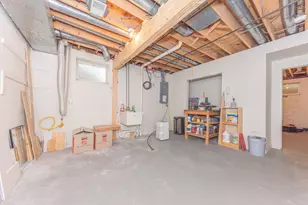 577 Glendale Cir, Ann Arbor, MI 48103 - Photo 28