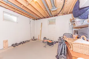 577 Glendale Cir, Ann Arbor, MI 48103 - Photo 30