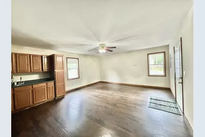 95 S West Street, Hillsdale, MI 49242 - Photo 22