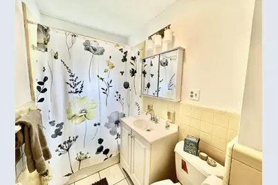 95 S West Street, Hillsdale, MI 49242 - Photo 30