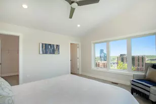 631 Fairview Ave NE, Grand Rapids, MI 49503 - Photo 20