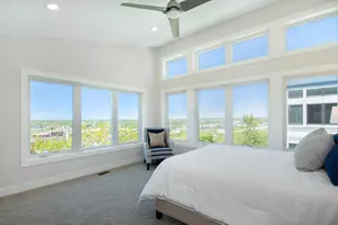 631 Fairview Ave NE, Grand Rapids, MI 49503 - Photo 18