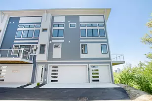 631 Fairview Ave NE, Grand Rapids, MI 49503 - Photo 22