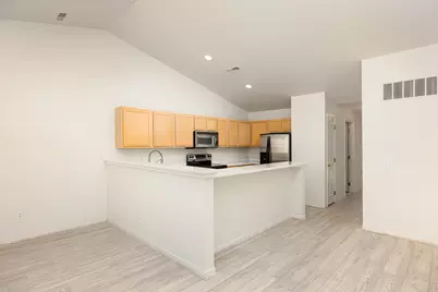 2936 Signature Boulevard, Ann Arbor, MI 48103 - Photo 12