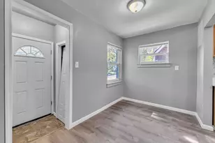 10904 Mogul St, Detroit, MI 48224 - Photo 6