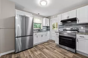 4705 Jackson St, Dearborn Heights, MI 48125 - Photo 4