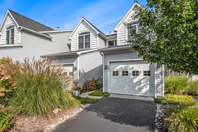 963 W Savidge Street, Spring Lake, MI 49456 - Photo 2