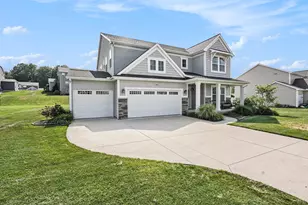 8920 Pictured Rock Dr SW, Byron Center, MI 49315 - Photo 2