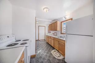 13431 Crowe Rd, Milan, MI 48160 - Photo 8