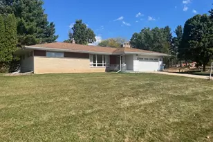 825 Mann Rd, Marshall, MI 49068 - Photo 1