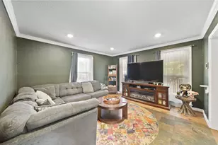 335 Wall St, Jackson, MI 49203 - Photo 8