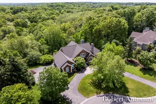 1740 Flowers Mill Ct NE, Grand Rapids, MI 49525 - Photo 1