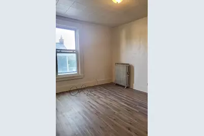 217 N Summit Street, Ypsilanti, MI 48197 - Photo 2