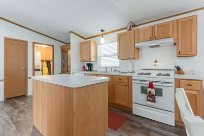 317 Cadgewith East, Lansing, MI 48906 - Photo 10