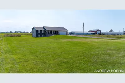 3922 147th Avenue, Zeeland, MI 49464 - Photo 2