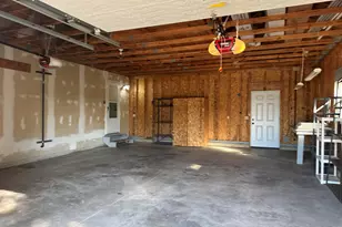 3118 Planeview Dr, Adrian, MI 49221 - Photo 4