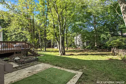 4709 Summer Creek Lane SE, Kentwood, MI 49508 - Photo 32