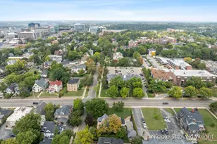 400 Fulton St E, Grand Rapids, MI 49503 - Photo 82