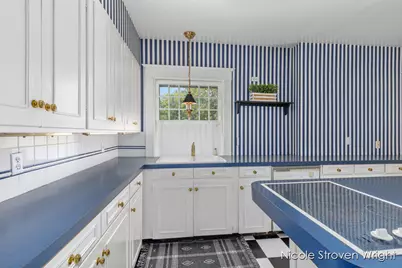 400 Fulton Street E, Grand Rapids, MI 49503 - Photo 40