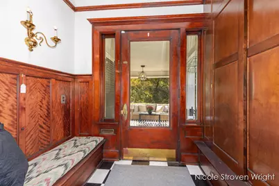 400 Fulton Street E, Grand Rapids, MI 49503 - Photo 12