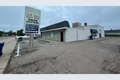 810 Highland Avenue #C, Saint Joseph, MI 49085 - Photo 2