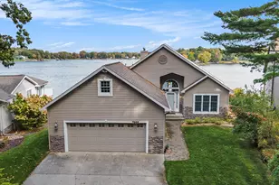 7988 Island Ct, Canadian Lakes, MI 49346 - Photo 2