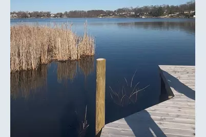 2020 Watkins Lake Road, Waterford, MI 48328 - Photo 2
