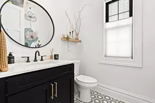 2020 Watkins Lake Rd, Waterford, MI 48328 - Photo 8