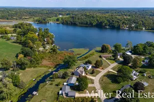 2899 Loehrs Landing Dr, Hastings, MI 49058 - Photo 50